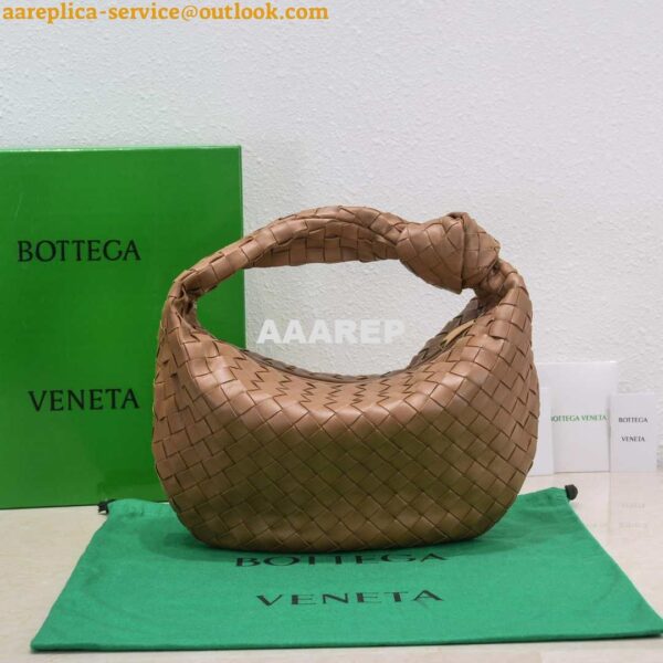 Replica Bottega Veneta BV 690225 Teen Jodie intrecciato leather shoulder bag Brown 3