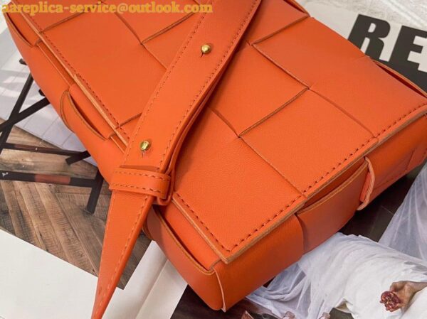 Replica Bottega Veneta Cassette Bag In Orange Intreccio Lambskin 4