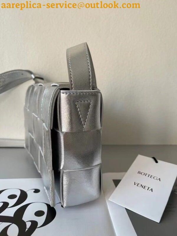 Replica Bottega Veneta Cassette Bag In Silver Intreccio Lambskin 3