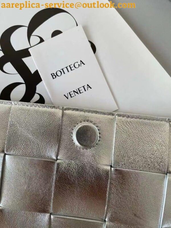 Replica Bottega Veneta Cassette Bag In Silver Intreccio Lambskin 8