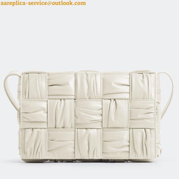 Replica Bottega Veneta Cassette Bag In White Foulard Intreccio Calfskin