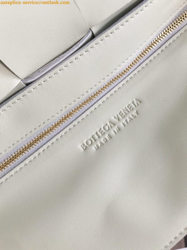 Replica Bottega Veneta Cassette Bag In White Grained Intreccio Calfskin 11