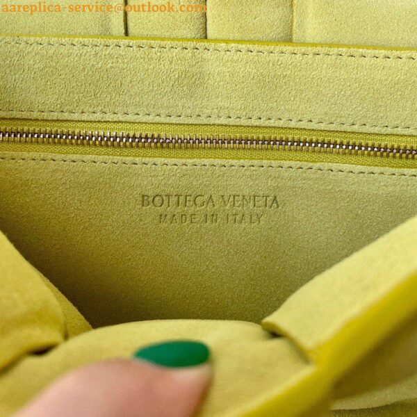 Replica Bottega Veneta Chain Cassette Bag In Kiwi Intrecciato Suede Calfskin 8