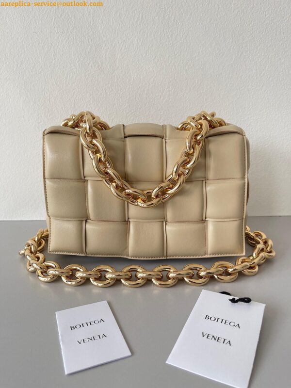 Replica Bottega Veneta Chain Cassette Bag In Porridge Intrecciato Lambskin 13