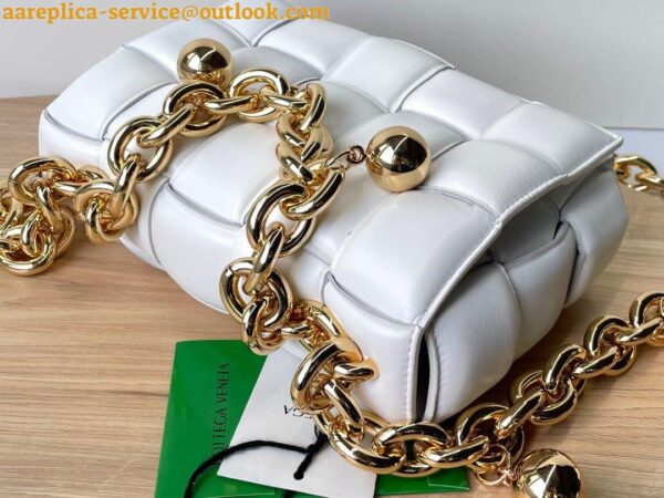 Replica Bottega Veneta Chain Cassette Bag In White Intrecciato Lambskin 15