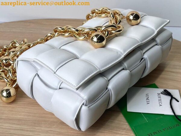 Replica Bottega Veneta Chain Cassette Bag In White Intrecciato Lambskin 17