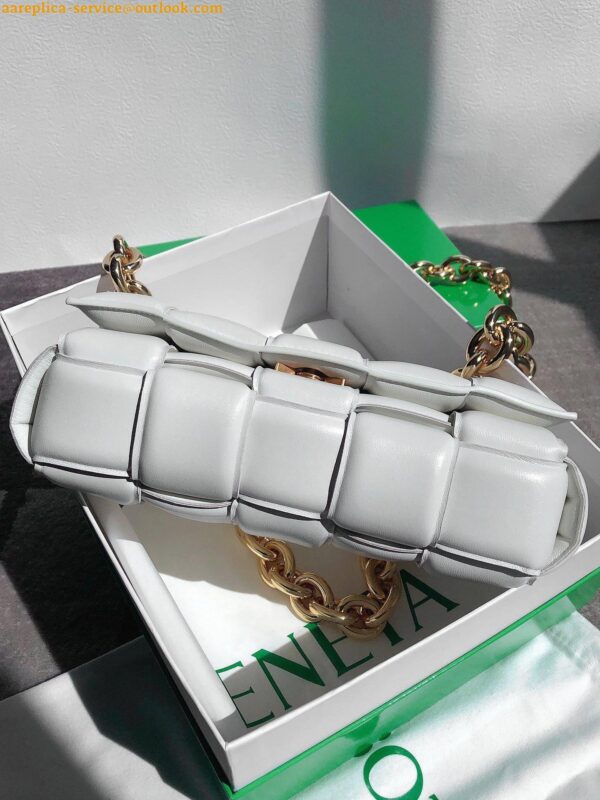 Replica Bottega Veneta Chain Cassette Bag In White Intrecciato Lambskin 9