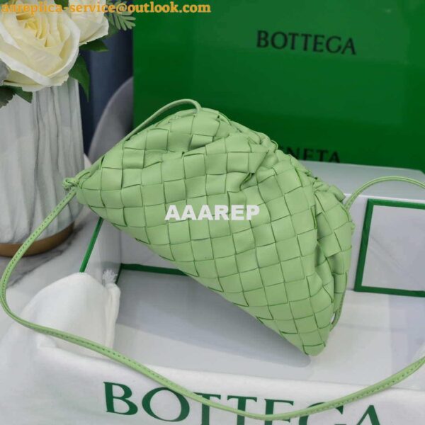 Replica BV 585852VCPP13840 Bottega Veneta Mini Pouch Light Green 4