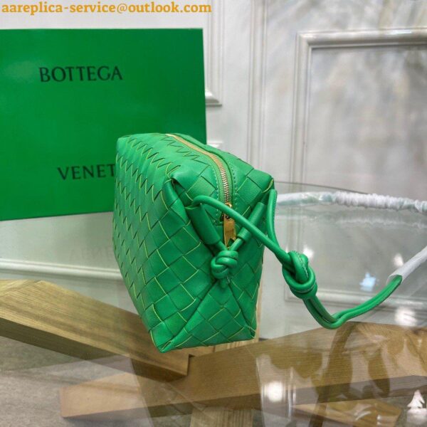 Replica Bottega Veneta Loop Small Bag In Green Intrecciato Lambskin 4