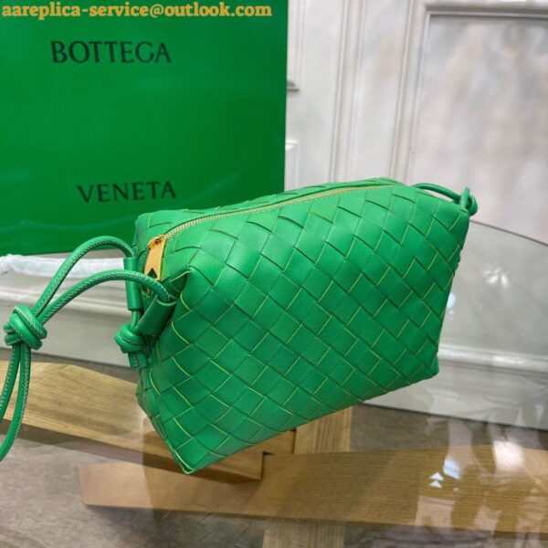 Replica Bottega Veneta Loop Small Bag In Green Intrecciato Lambskin 7