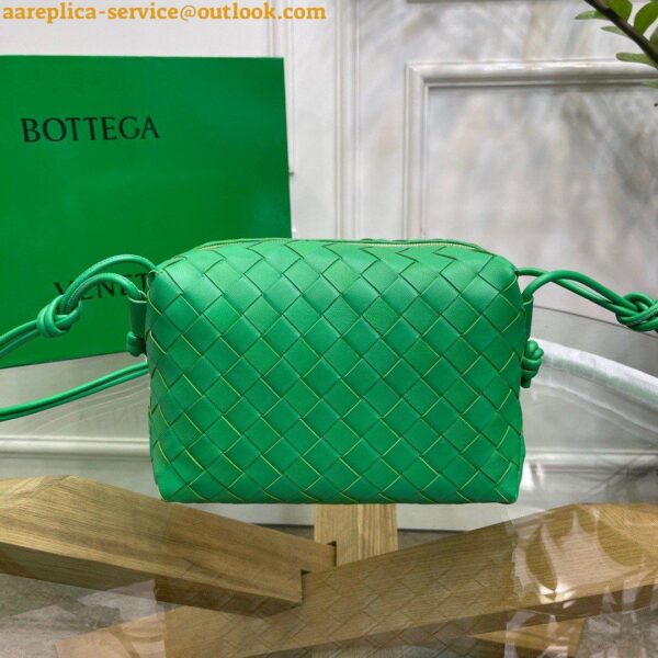 Replica Bottega Veneta Loop Small Bag In Green Intrecciato Lambskin 9