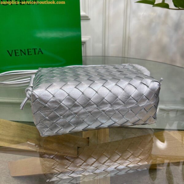 Replica Bottega Veneta Loop Small Bag In Silver Intrecciato Lambskin 6