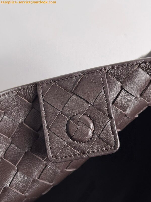 Replica Bottega Veneta Parachute Large Bag in Fondant Intrecciato Lambskin 8