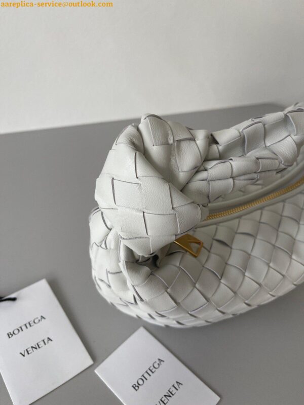 Replica Bottega Veneta BV Jodie Mini Bag In White Intrecciato Lambskin 9