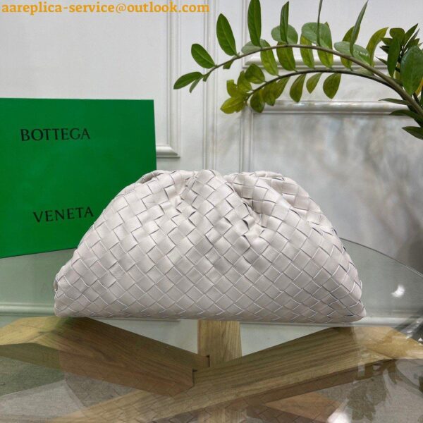 Replica Bottega Veneta Large Pouch Clutch Bag In White Intrecciato Lambskin 6