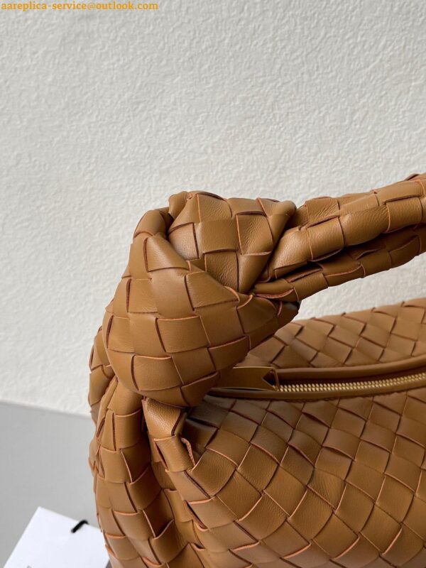 Replica Bottega Veneta BV Jodie Teen Bag In Caramel Intrecciato Lambskin 9