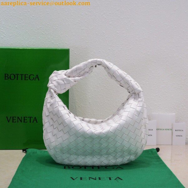 Replica Bottega Veneta BV Jodie Teen Bag In White Intrecciato Lambskin 10