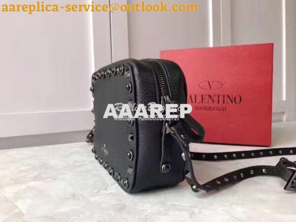 Replica Valentino Garavani Rockstud Rolling Noir Cross Body Bag 2