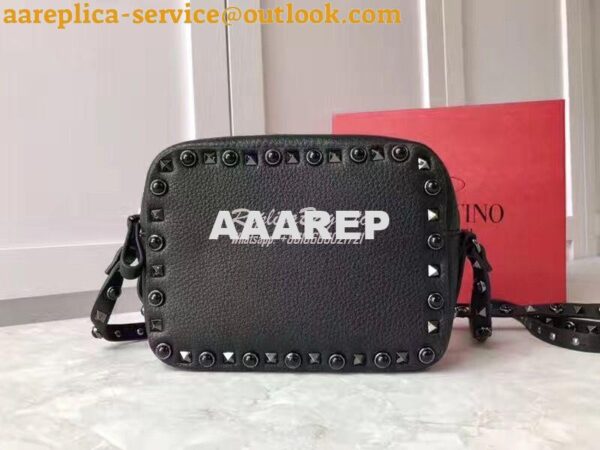 Replica Valentino Garavani Rockstud Rolling Noir Cross Body Bag 4