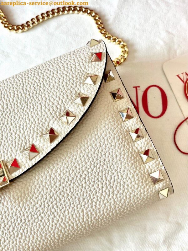 Replica Valentino Rockstud Wallet with Chain in White Grained Leather 5