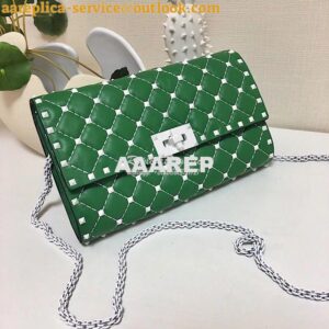 Replica Valentino Garavani Free Rockstud Spike Chain Bag Green