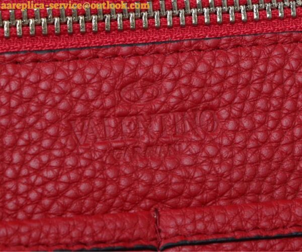 Replica Valentino Rockstud Medium Tote In Red Grained Leather 11