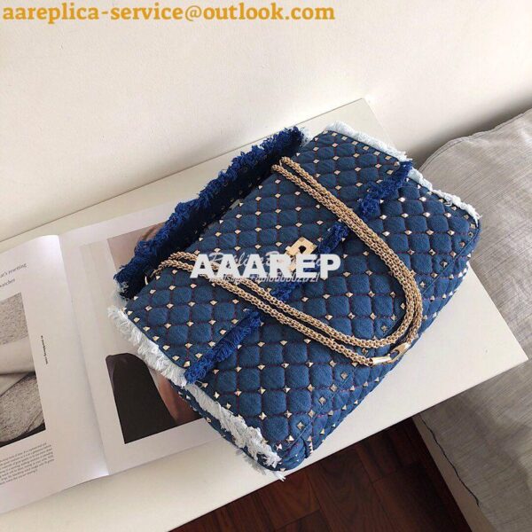 Replica Valentino Garavani Maxi Denim Rockstud Spike Bag 4