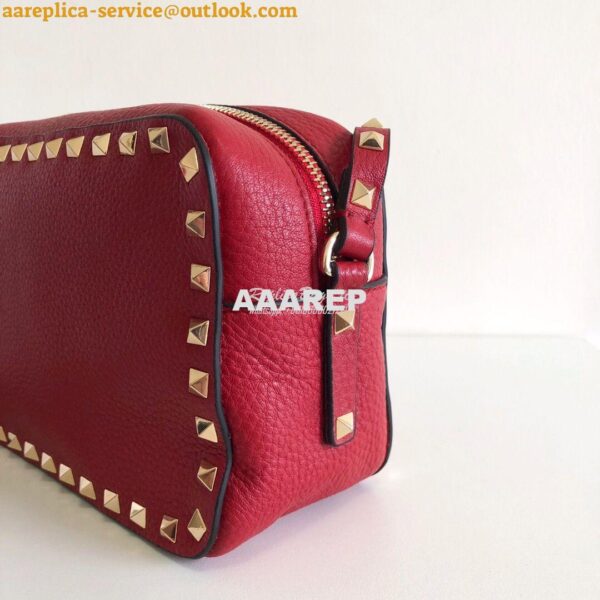 Replica Valentino Garavani Rockstud Crossbody bag in Grainy Calfskin R 4