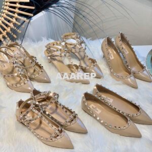 Replica Valentino Garavani Patent Rockstud Ballet Flat Nude