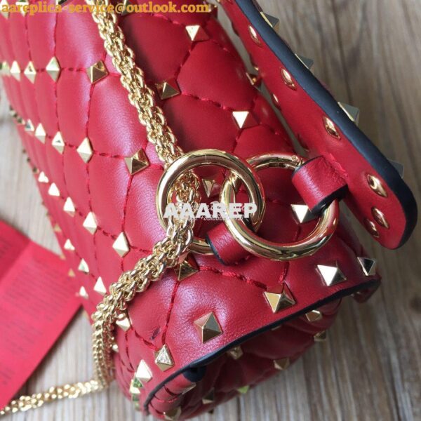 Replica Valentino Garavani Rockstud Spike Quilted Leather Chain bag Re 6