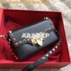 Replica Valentino Garavani Vlogo Escape Grainy Calfskin Shopper SW2B0D 2