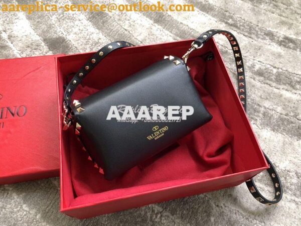 Replica Valentino Garavani Valentino Garavani Rockstud Mini Leather Cr 3