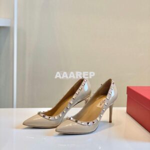 Replica Valentino Garavani Patent Rockstud Pump 85mm Nude