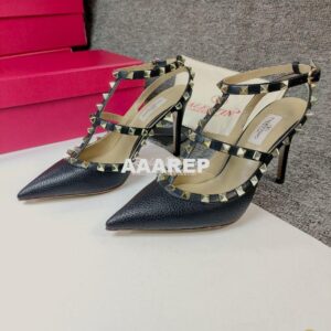 Replica Valentino Garavani Rockstud Caged Ankle Strap pump in Grainy c 2