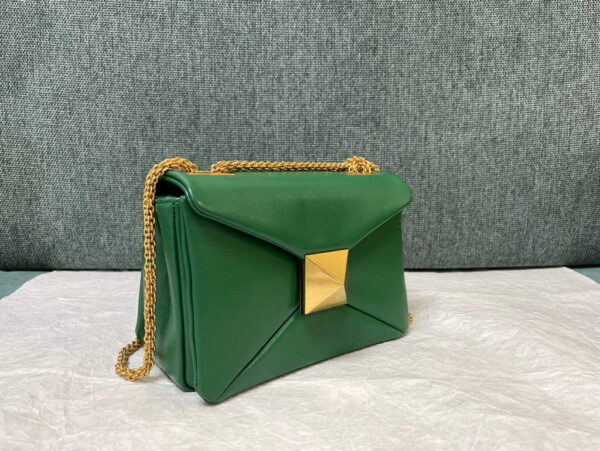 Replica Valentino One Stud Nappa Bag With Chain 1215 Green