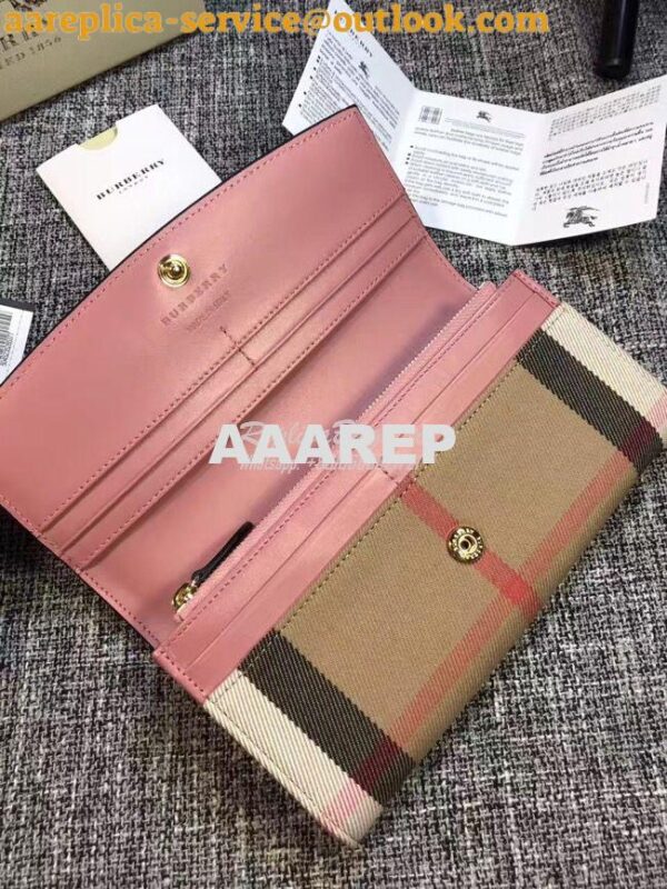 Replica Burberry House Check And Grainy Leather Continental Wallet 12