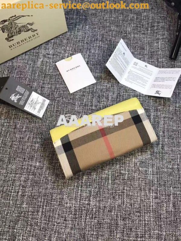 Replica Burberry House Check And Grainy Leather Continental Wallet 27