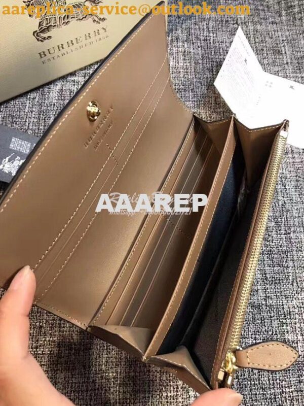 Replica Burberry House Check And Grainy Leather Continental Wallet 30