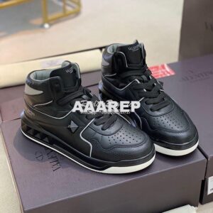 Replica Valentino One Stud Mid-Top Nappa Sneaker WY2S0E63 Men Female B 2