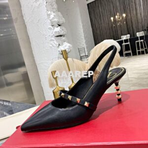 Replica Valentino Rockstud Slingback Pump With Sculpted Heel in Kidski 2