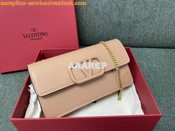 Replica Valentino VLogo Signature Grainy Calfskin Wallet With Chain 5W