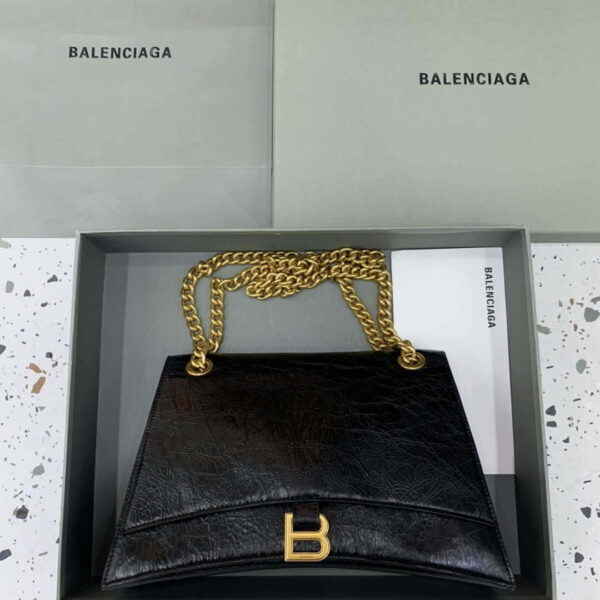 Replica Balenciaga 716393210I Crush Medium Chain Bag in black crushed calfskin aged Gold