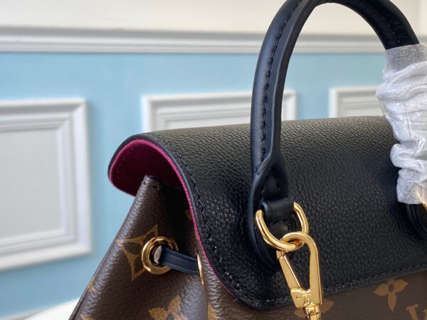 Replica Louis Vuitton LV MONTSOURIS BB M45516 10