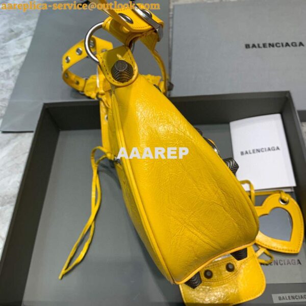 Replica Balenciaga 67130723 Women's Le Cagole Small Shoulder Bag Arena lambskin In Yellow 5