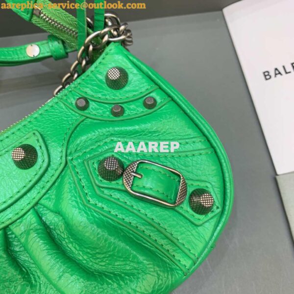 Replica Balenciaga 6940271VG9 Le Cagole Mini Multipouch in Green Arena lambskin 5