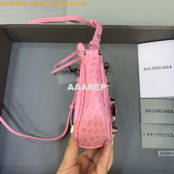 Replica Balenciaga 6940271VG9 Le Cagole Mini Multipouch in Pink Crocodile 3