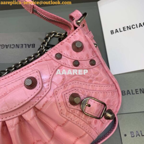 Replica Balenciaga 6940271VG9 Le Cagole Mini Multipouch in Pink Crocodile 5