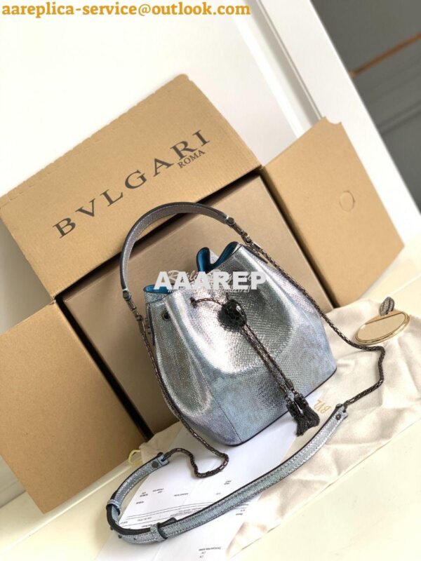 Replica Bvlgari Serpenti Forever Bucket Bag in Crystal Blue Metallic K 2