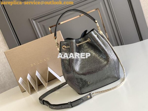 Replica Bvlgari Serpenti Forever Bucket Bag in Onyx Metallic Karung Sn 9