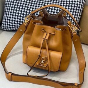 Replica Louis Vuitton Brwon Lockme Bucket Bag M57689 BLV732 2